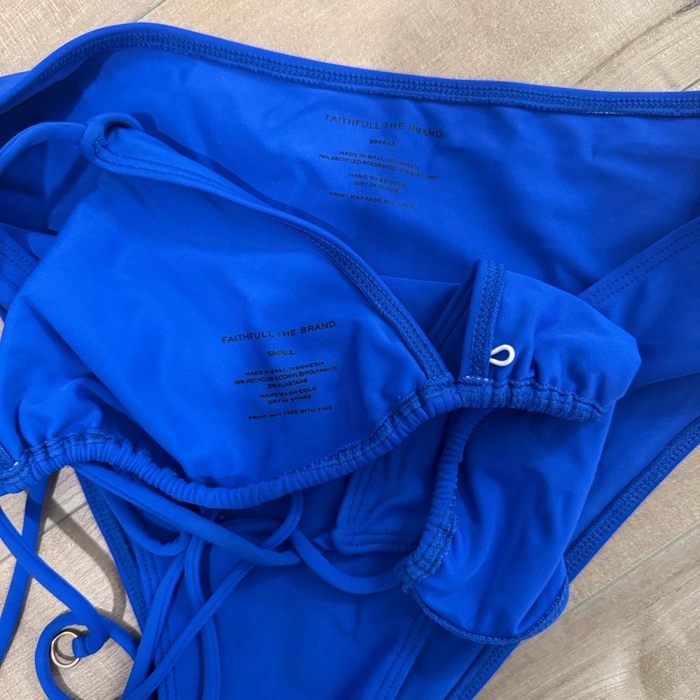 Bikini Set - Picture 3 of 3